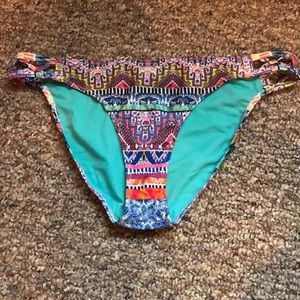 Bikini bottoms